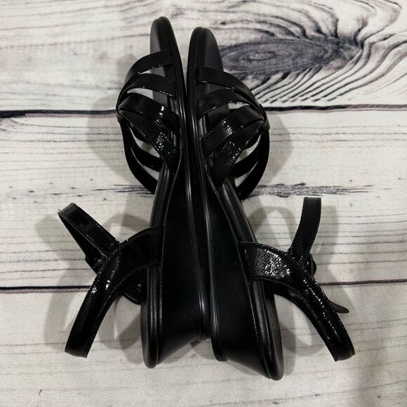 SAS Strippy Low Wedge Black Sandals Women's 9.5 M Tripad Leather Comfort Strappy - Picture 9 of 10